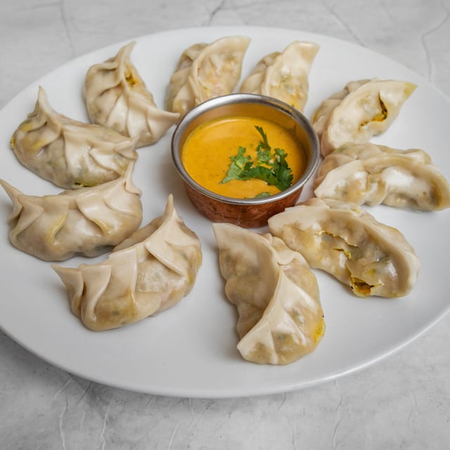 Steam Momo Chicken.