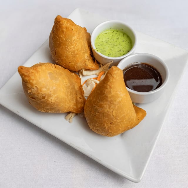 Vegetable Samosa.
